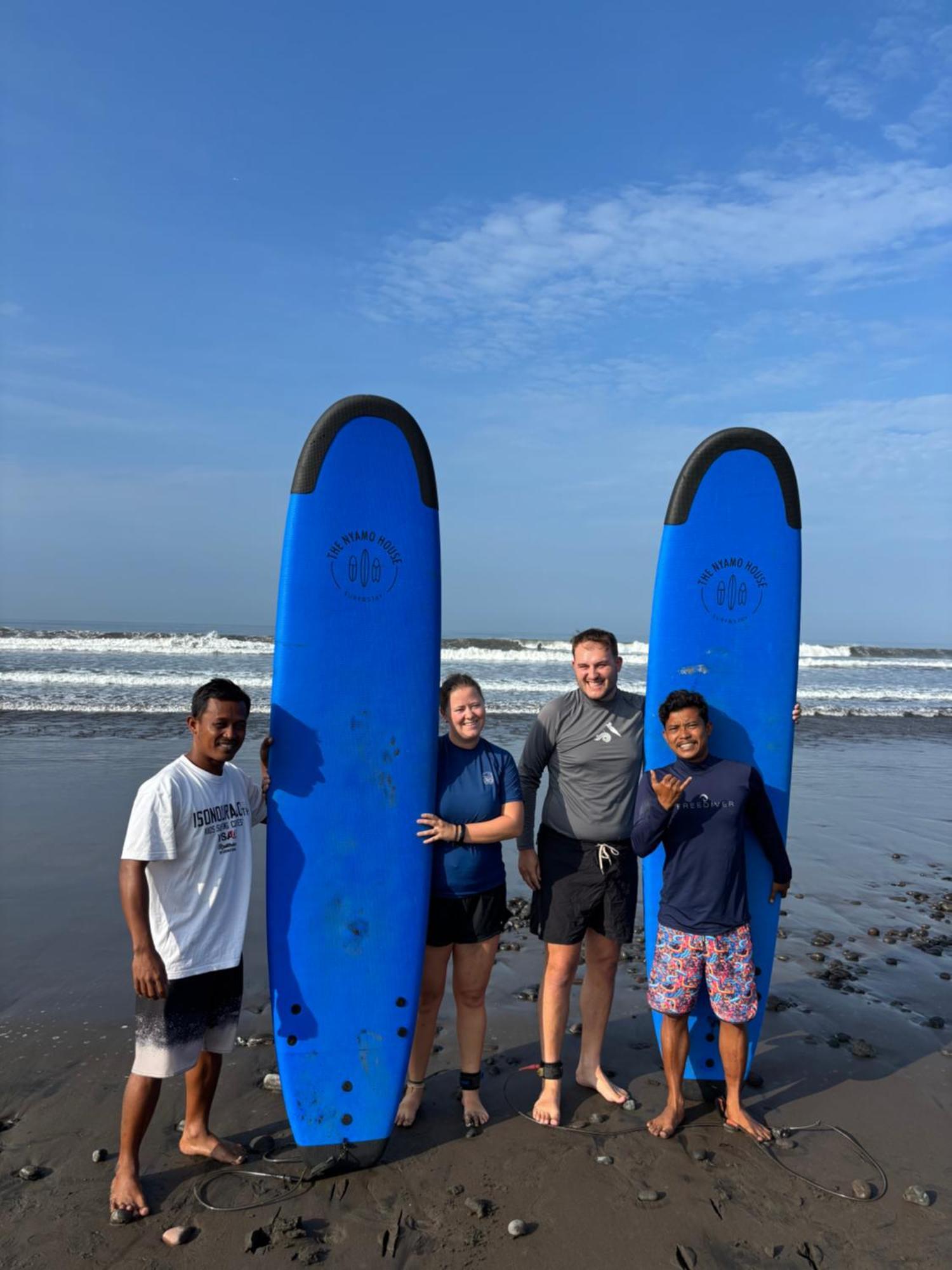 The Nyamo Surf & Stay 풀루칸 외부 사진